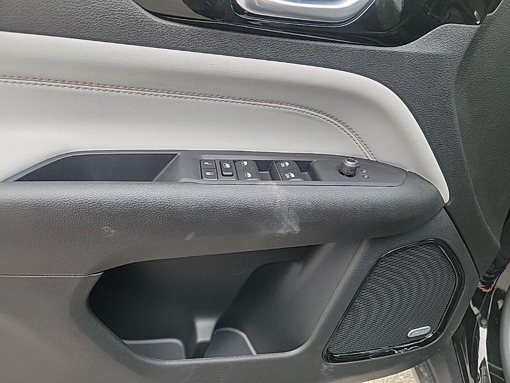 new 2025 Jeep Compass car, priced at $35,219