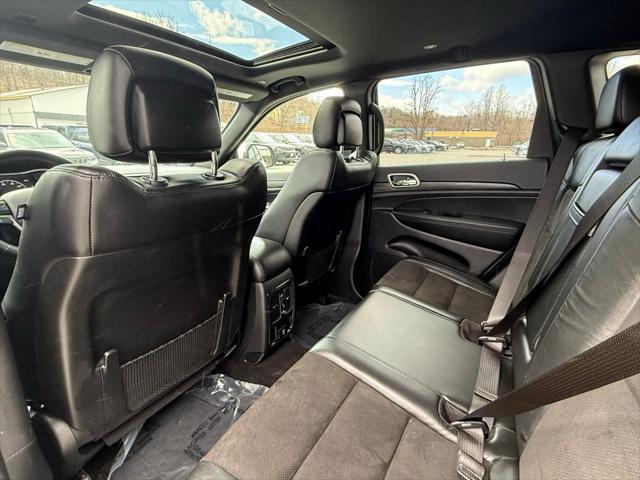 used 2022 Jeep Grand Cherokee car, priced at $28,574