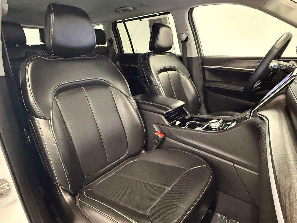 used 2023 Jeep Grand Cherokee L car, priced at $30,924