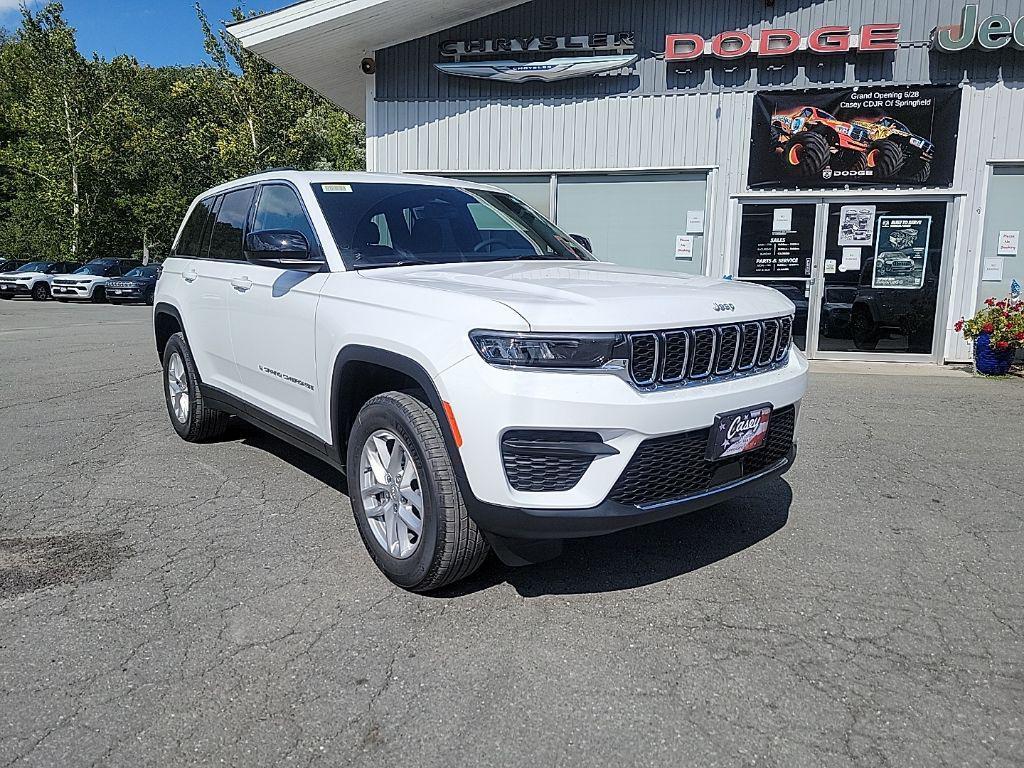 new 2025 Jeep Grand Cherokee car, priced at $38,241