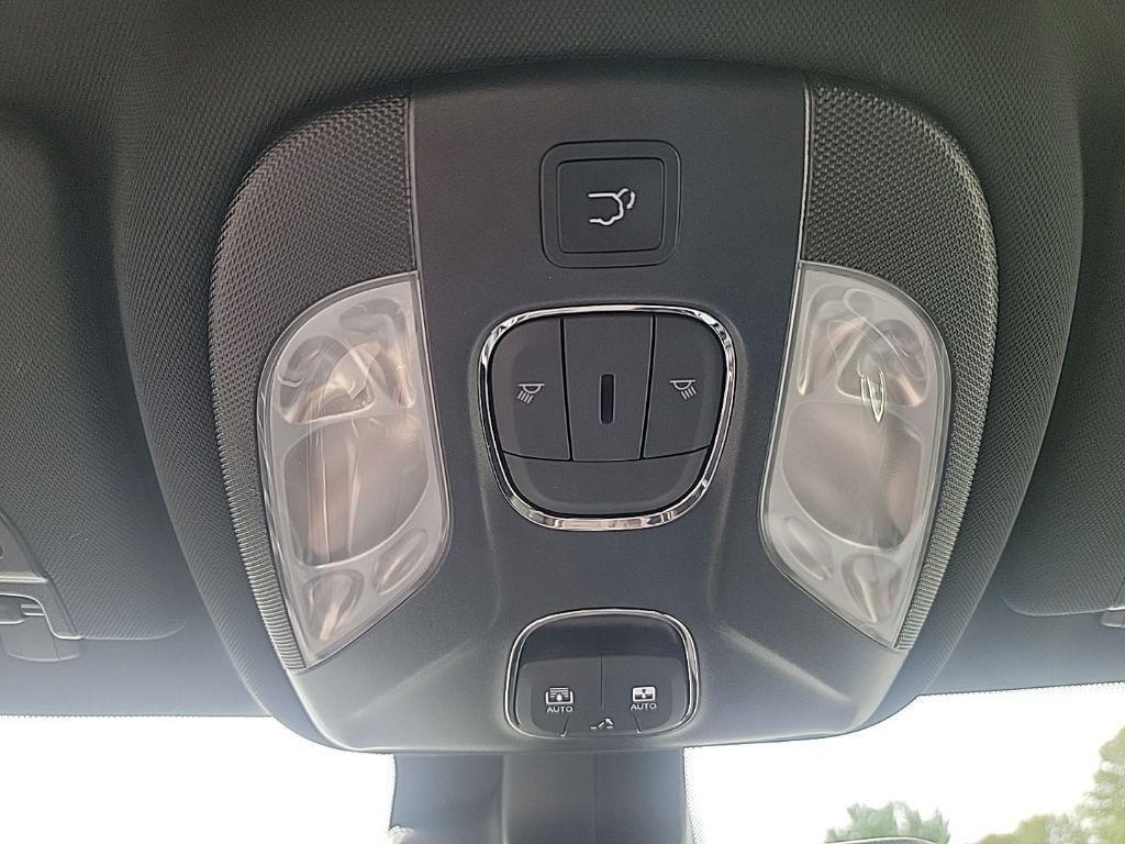 new 2025 Jeep Compass car, priced at $36,826