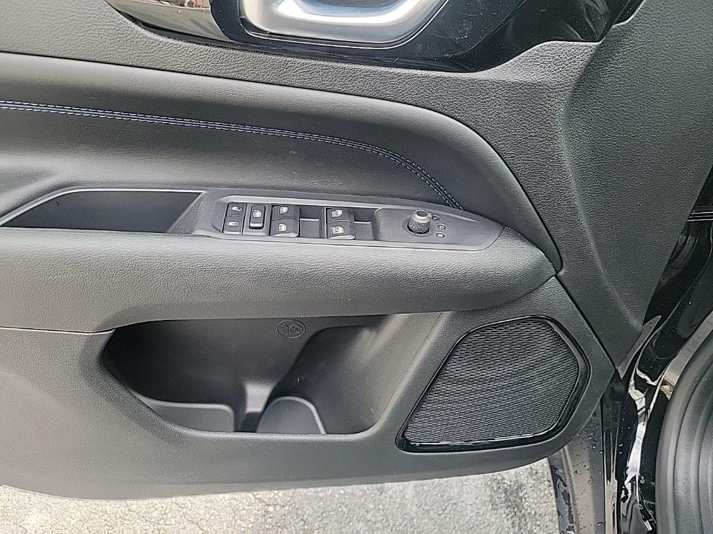 new 2026 Jeep Compass car, priced at $36,345