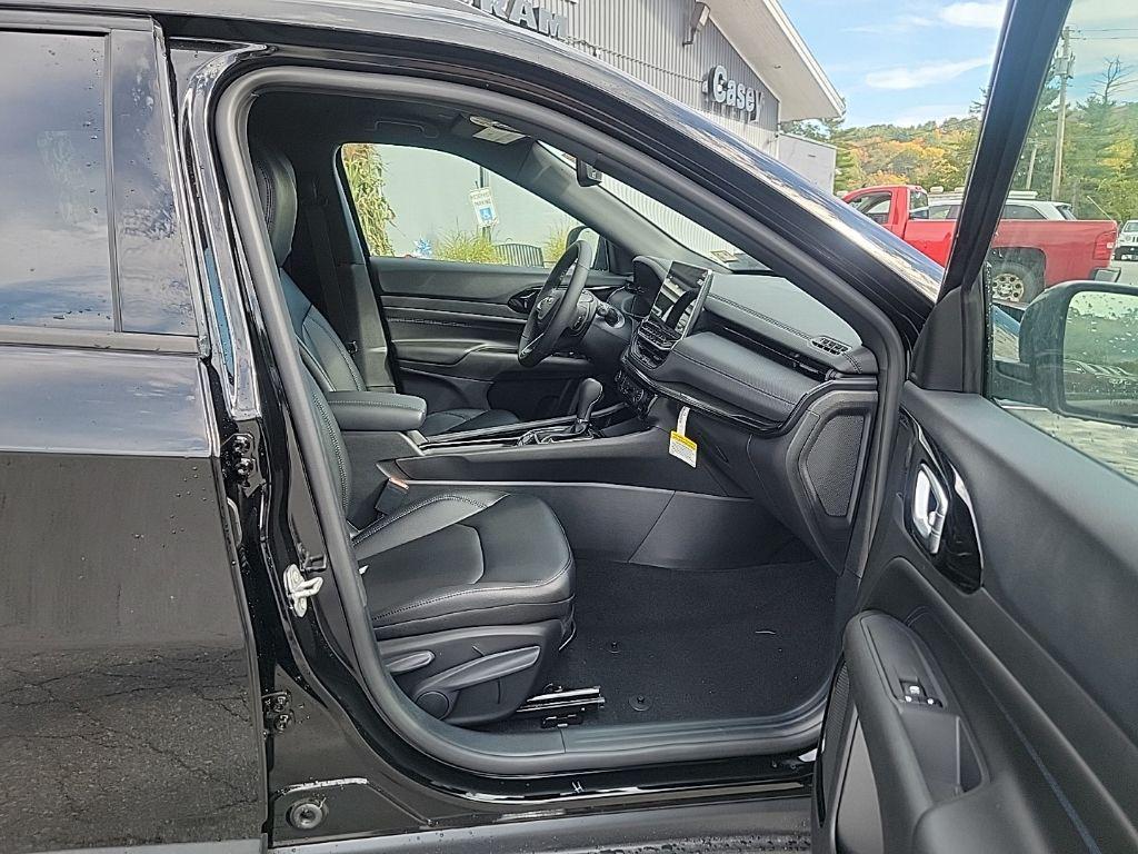 new 2026 Jeep Compass car, priced at $36,345