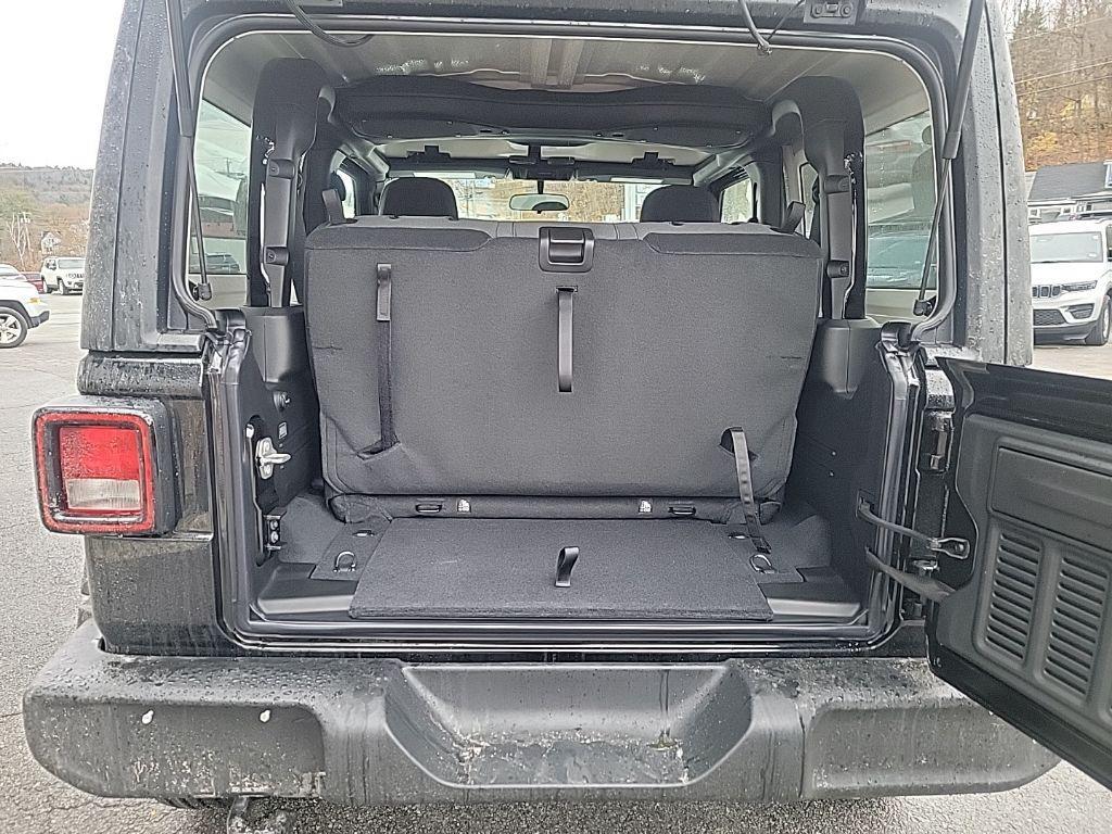 new 2026 Jeep Wrangler car, priced at $41,200