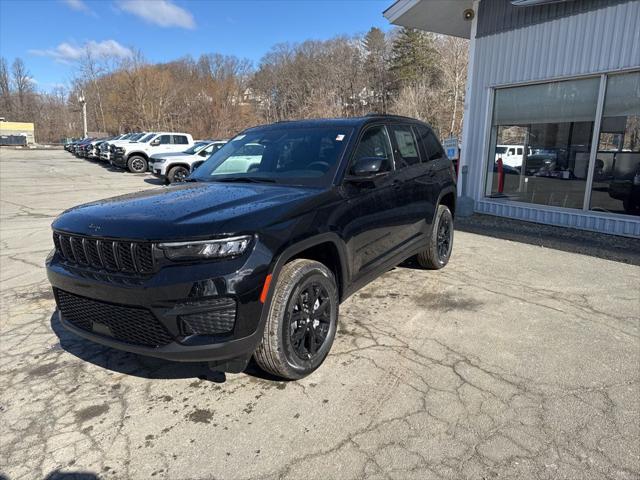 new 2025 Jeep Grand Cherokee car, priced at $38,527