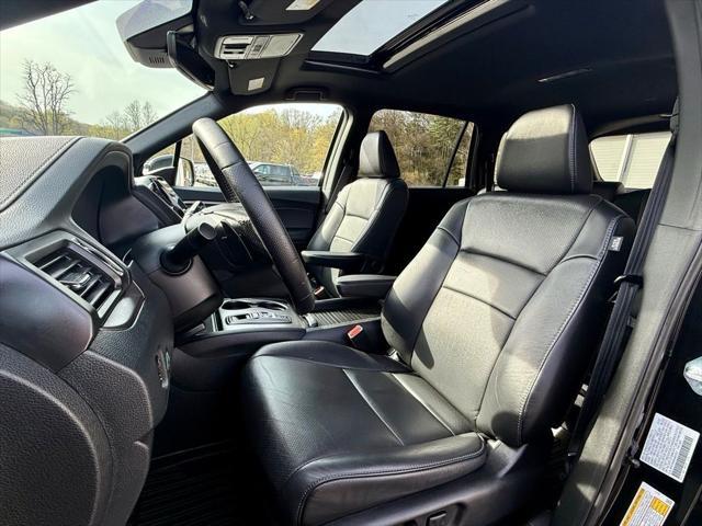 used 2022 Honda Passport car, priced at $31,574