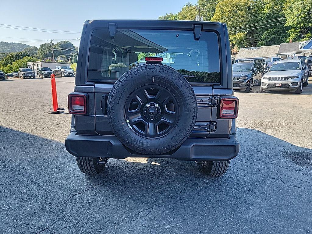 new 2025 Jeep Wrangler car, priced at $30,969