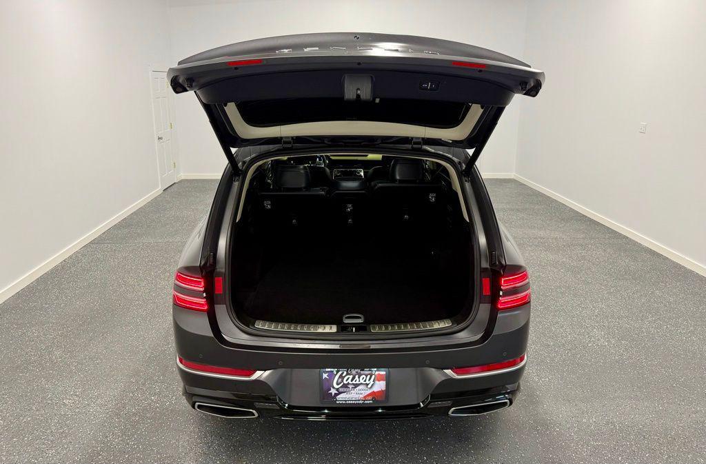 used 2022 Genesis GV80 car, priced at $45,574