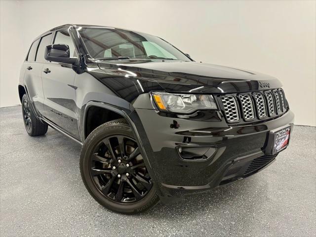 used 2022 Jeep Grand Cherokee car, priced at $28,974