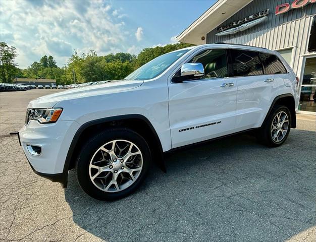 used 2022 Jeep Grand Cherokee car, priced at $29,954