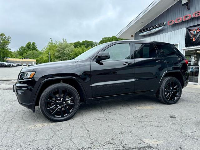 used 2022 Jeep Grand Cherokee car, priced at $29,574