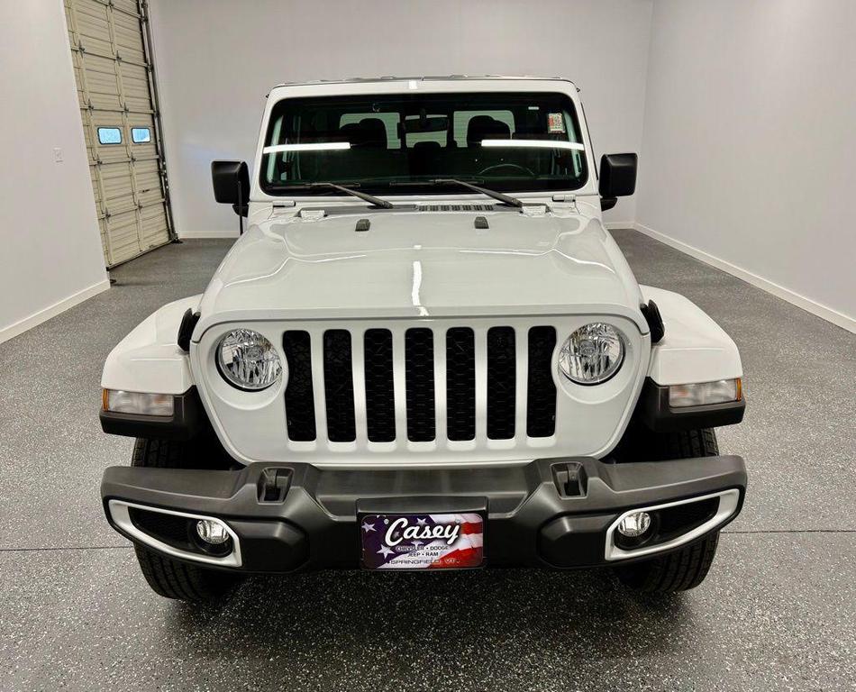 used 2022 Jeep Gladiator car, priced at $29,974