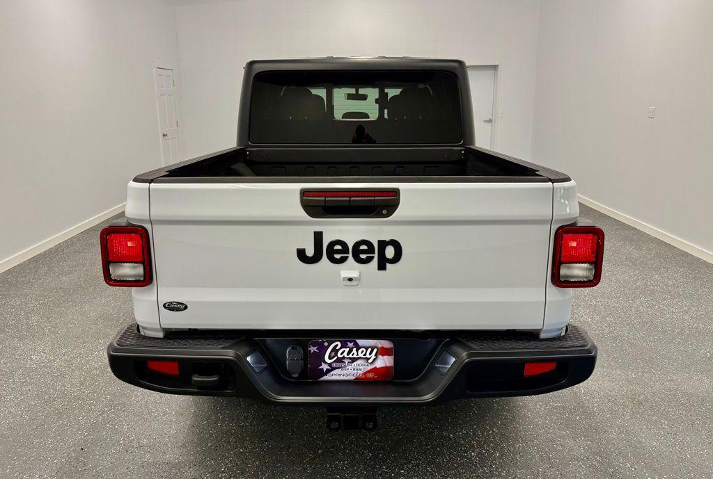 used 2022 Jeep Gladiator car, priced at $29,974