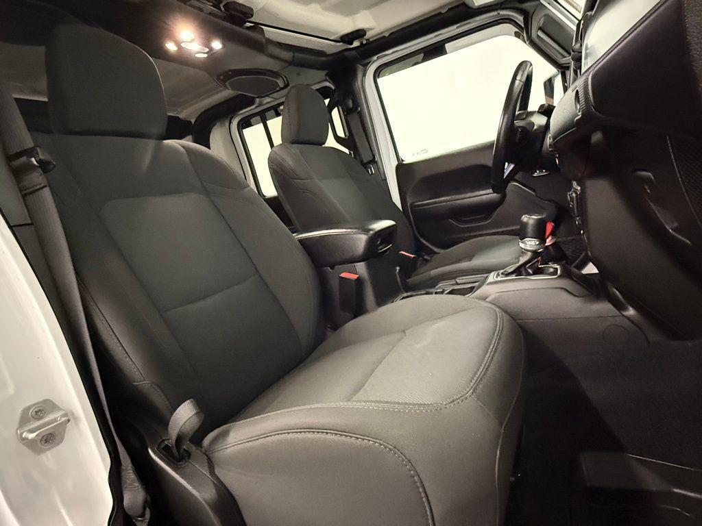 used 2022 Jeep Gladiator car, priced at $29,974