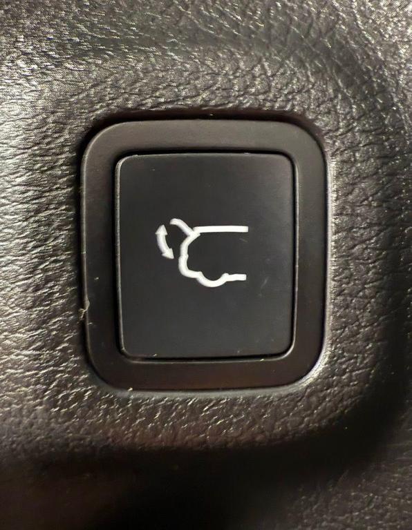 used 2022 Jeep Compass car, priced at $22,974