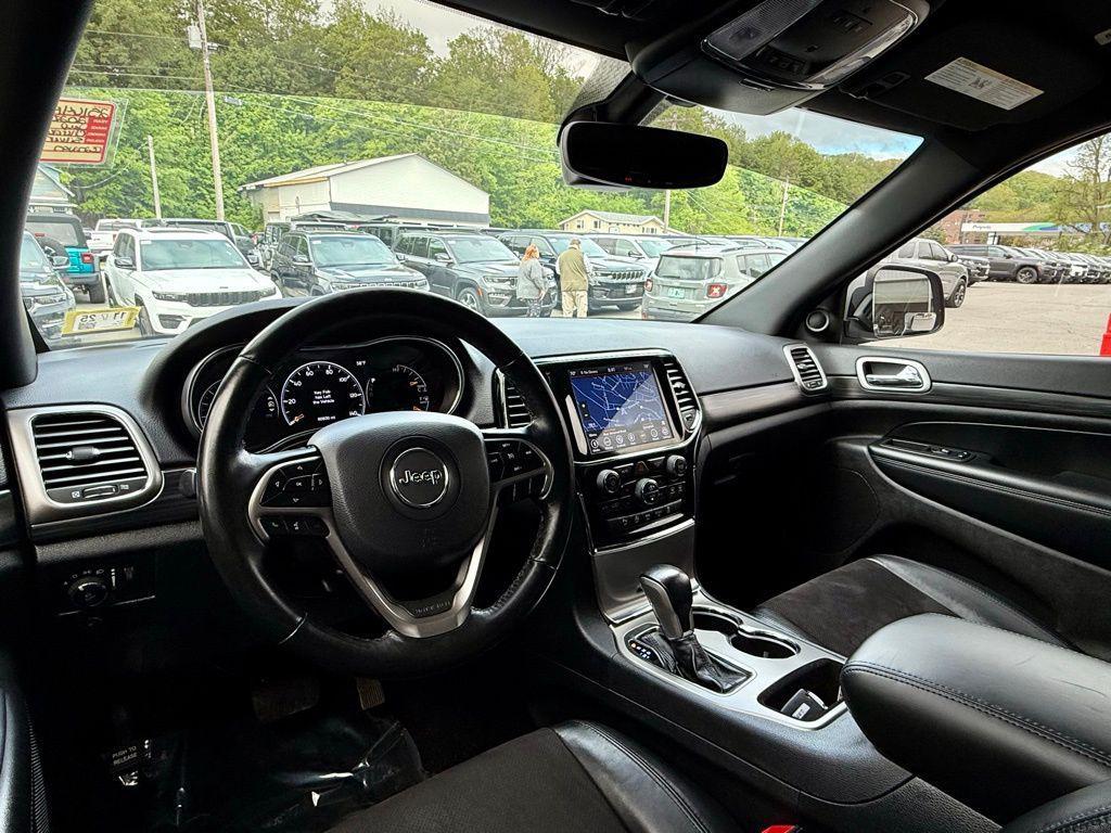 used 2020 Jeep Grand Cherokee car, priced at $20,974