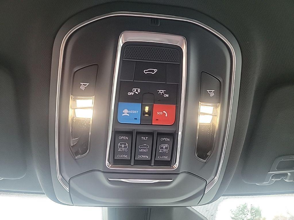 new 2025 Jeep Grand Cherokee car