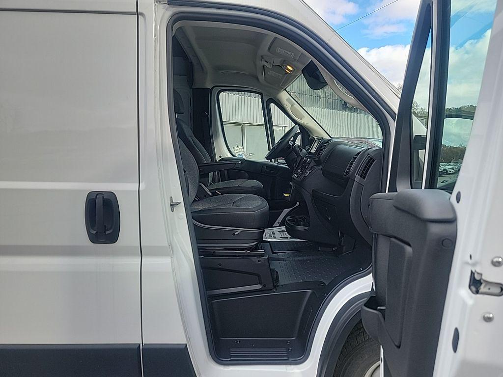 new 2025 Ram ProMaster 2500 car, priced at $49,495