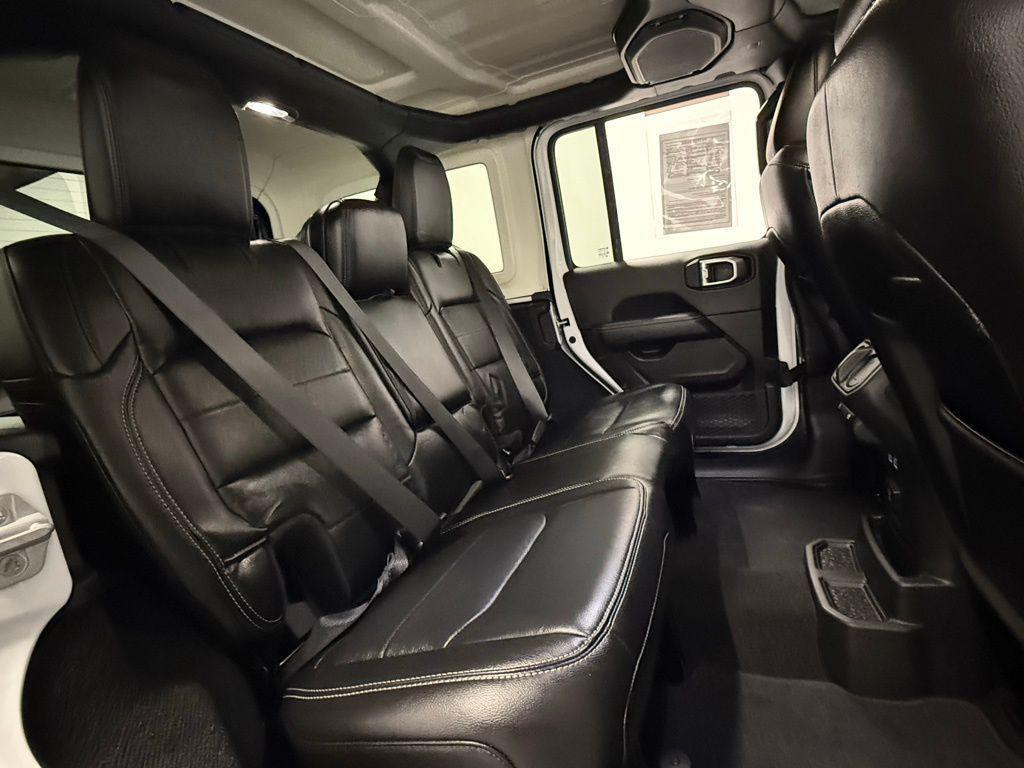 used 2022 Jeep Wrangler Unlimited car, priced at $36,574