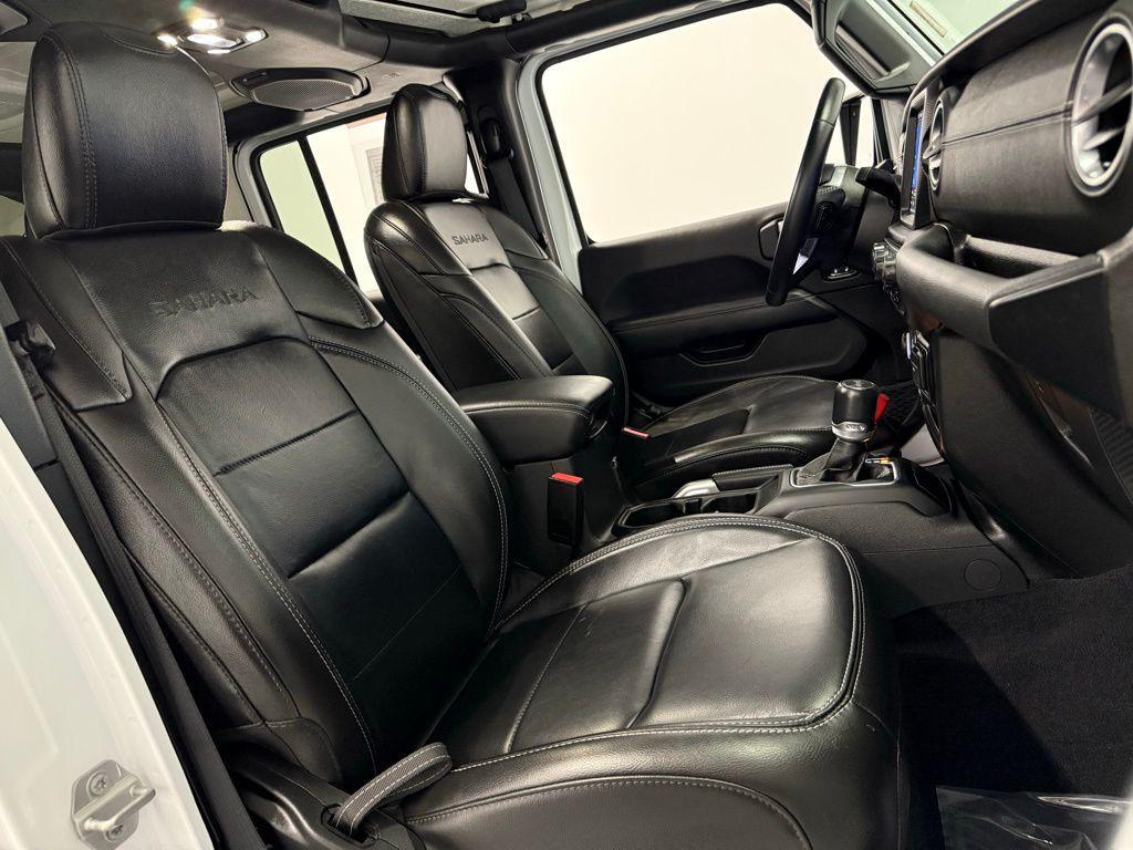 used 2022 Jeep Wrangler Unlimited car, priced at $36,574