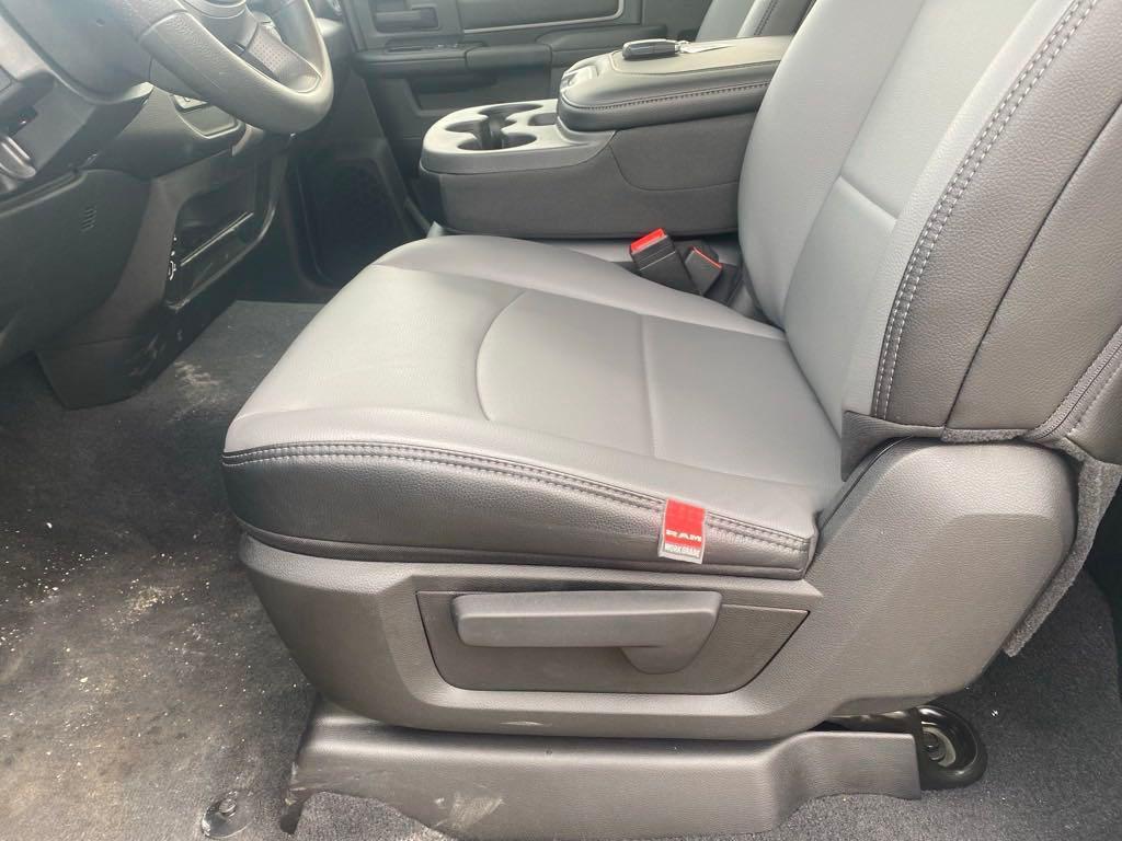 new 2024 Ram 3500 car, priced at $60,728