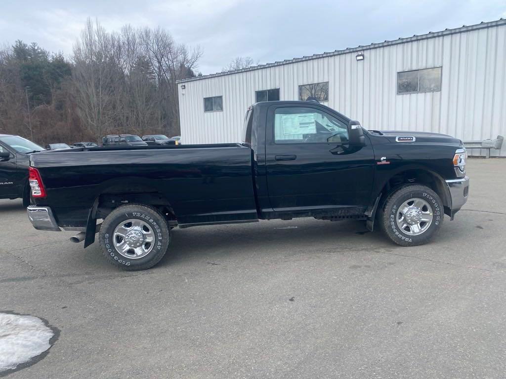 new 2024 Ram 3500 car, priced at $60,728