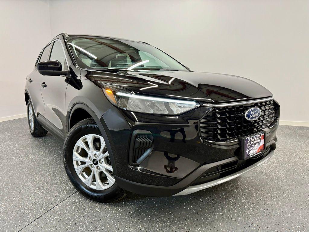 used 2024 Ford Escape car, priced at $25,854