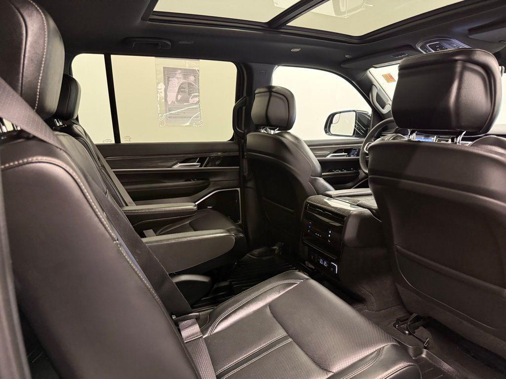 used 2022 Jeep Wagoneer car, priced at $50,924