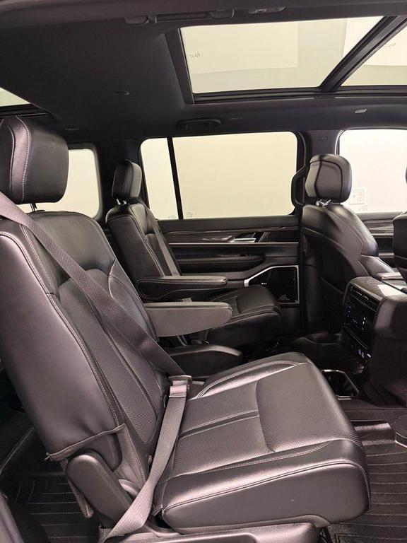 used 2022 Jeep Wagoneer car, priced at $50,924