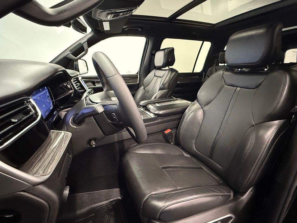 used 2022 Jeep Wagoneer car, priced at $50,924