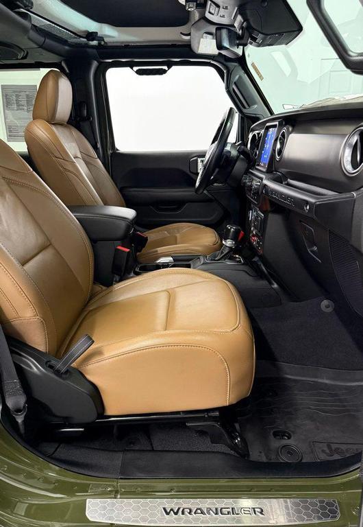 used 2021 Jeep Wrangler Unlimited car, priced at $38,974