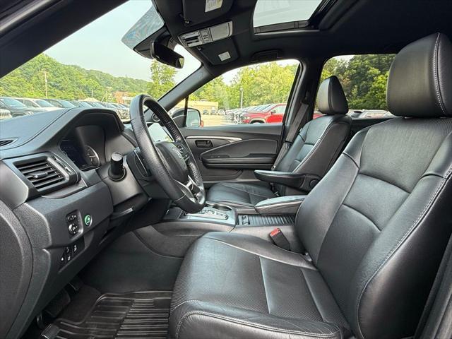 used 2022 Honda Passport car, priced at $29,974