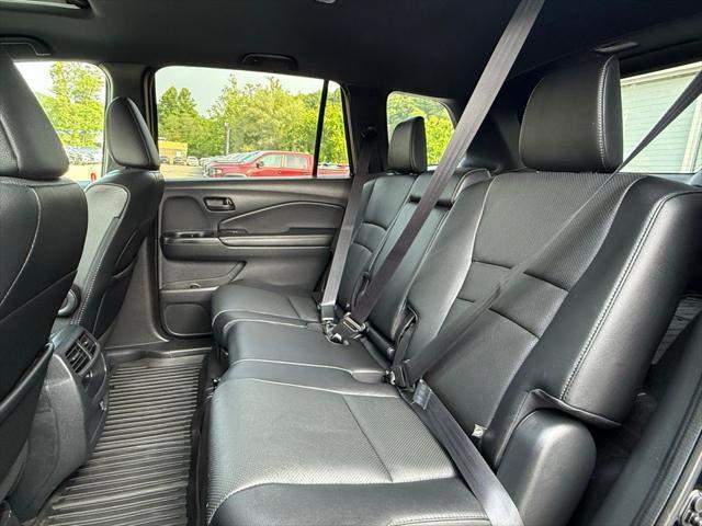used 2022 Honda Passport car, priced at $29,974