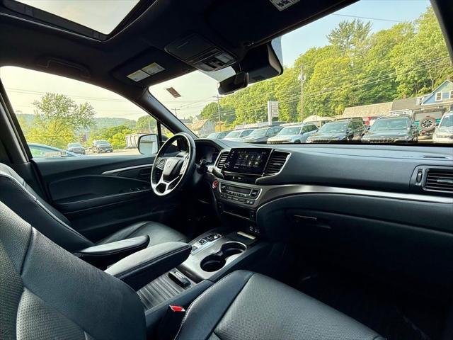used 2022 Honda Passport car, priced at $29,974