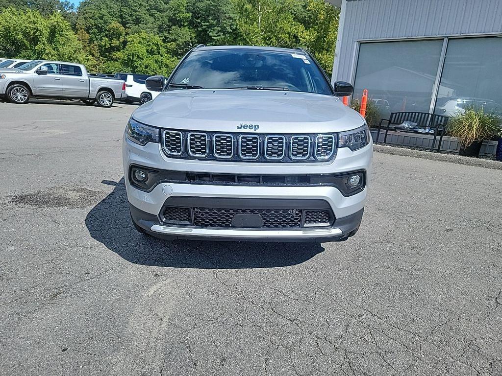 new 2025 Jeep Compass car, priced at $35,219