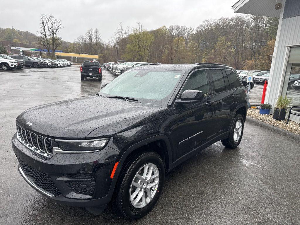 new 2025 Jeep Grand Cherokee car, priced at $38,071