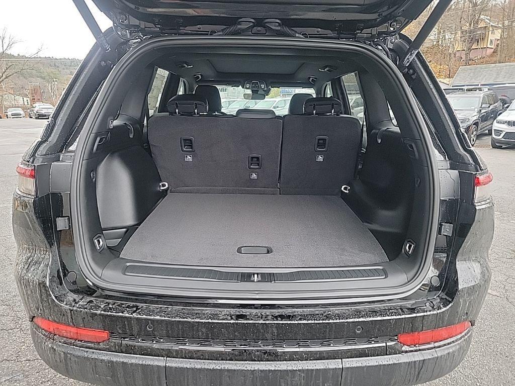 new 2025 Jeep Grand Cherokee car, priced at $47,486