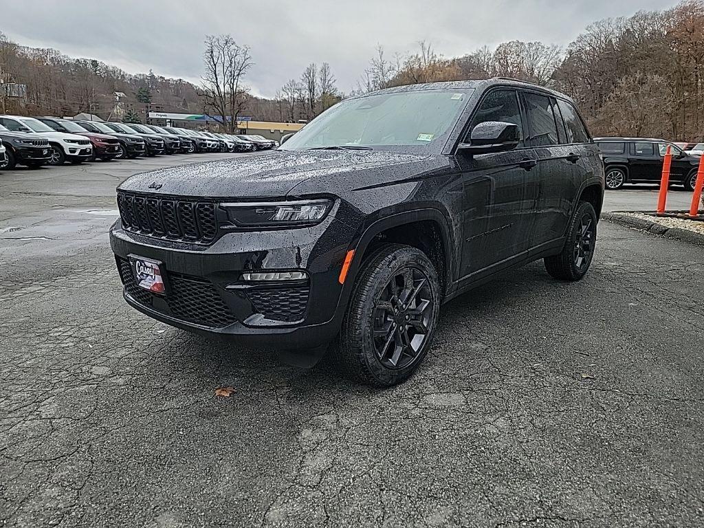 new 2025 Jeep Grand Cherokee car, priced at $47,486