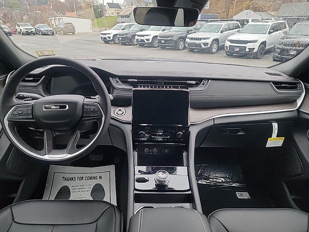 new 2025 Jeep Grand Cherokee car, priced at $47,486