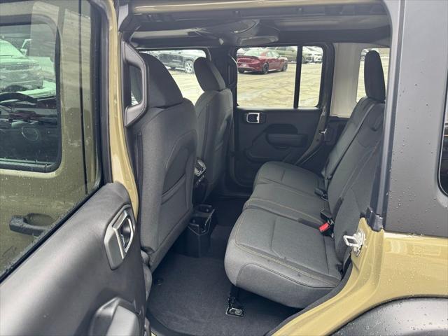 new 2025 Jeep Wrangler car, priced at $42,777