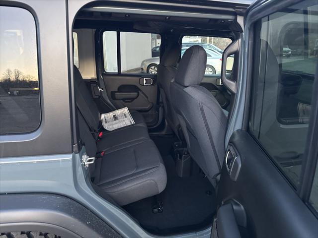 new 2025 Jeep Wrangler car, priced at $45,365