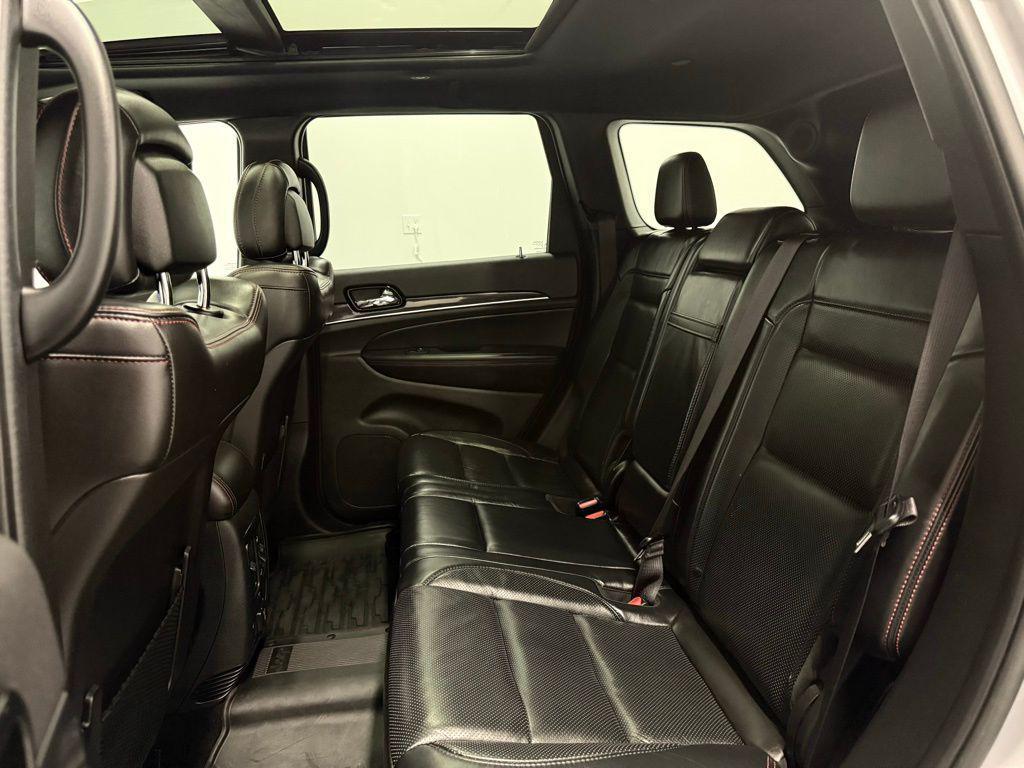 used 2021 Jeep Grand Cherokee car, priced at $26,574