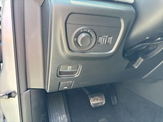 new 2025 Jeep Grand Cherokee car, priced at $36,361