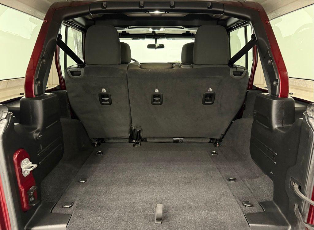 used 2021 Jeep Wrangler Unlimited car, priced at $29,974