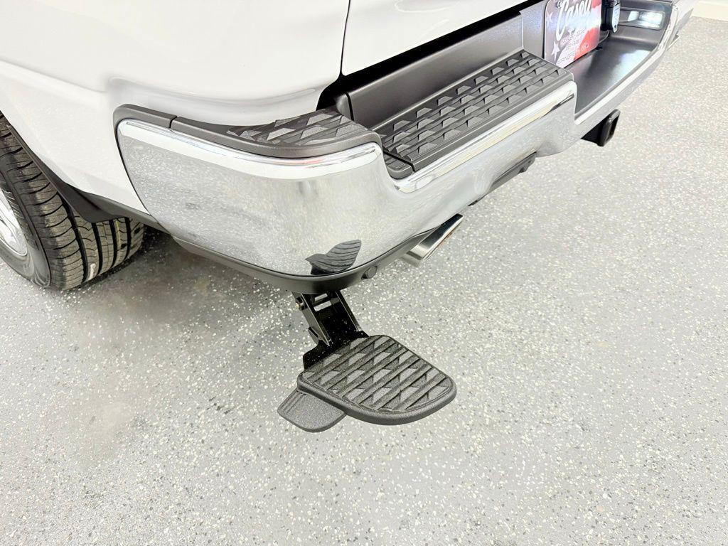 used 2020 Ram 1500 car, priced at $25,974