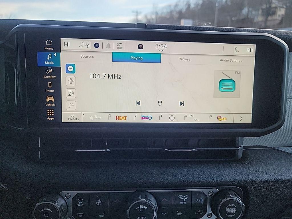 new 2026 Jeep Wrangler car, priced at $53,925