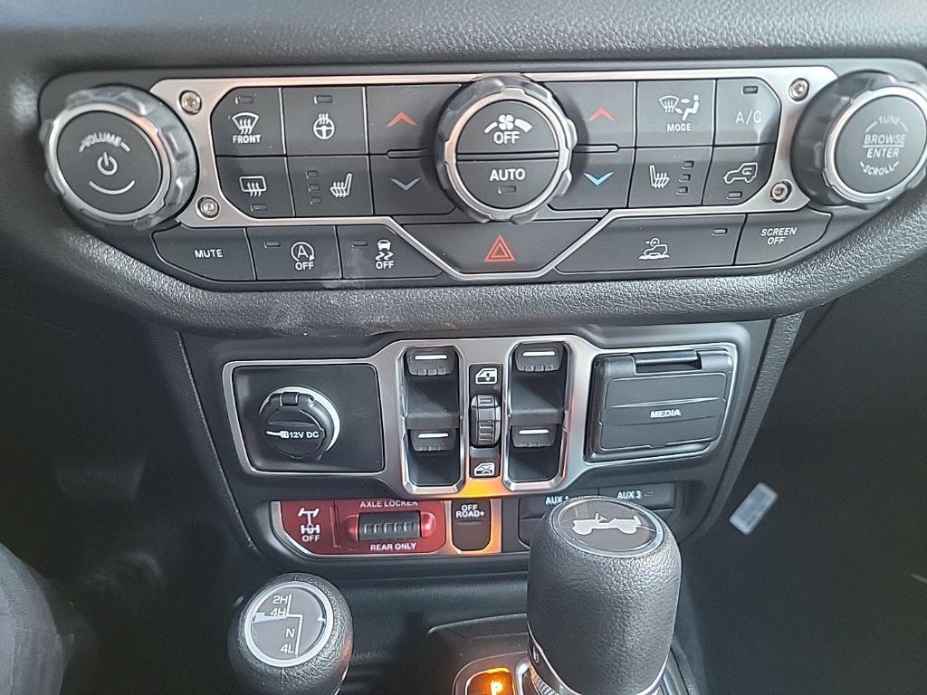 new 2026 Jeep Wrangler car, priced at $53,925