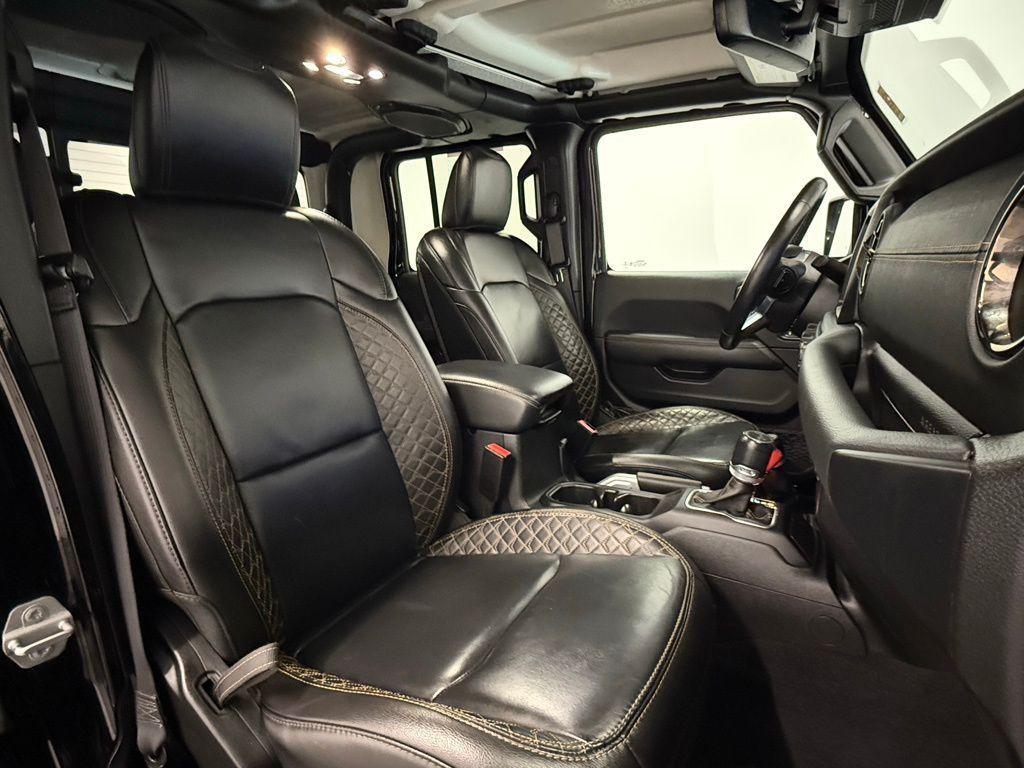 used 2022 Jeep Gladiator car, priced at $34,574