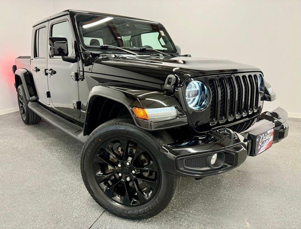 used 2022 Jeep Gladiator car, priced at $34,574