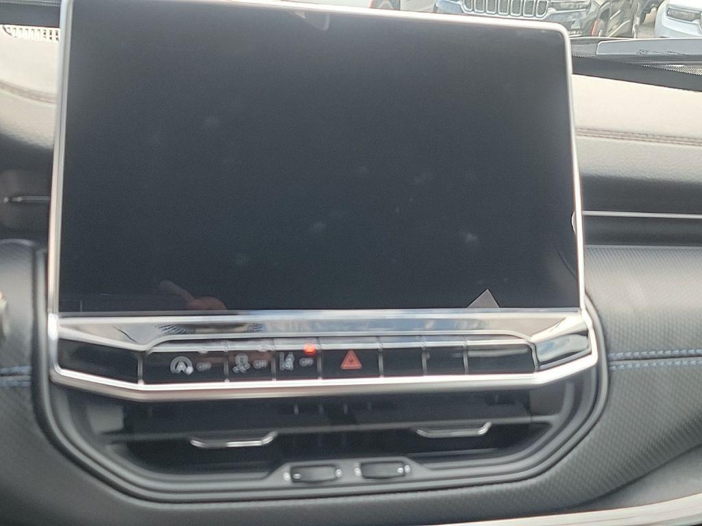 new 2026 Jeep Compass car, priced at $37,795